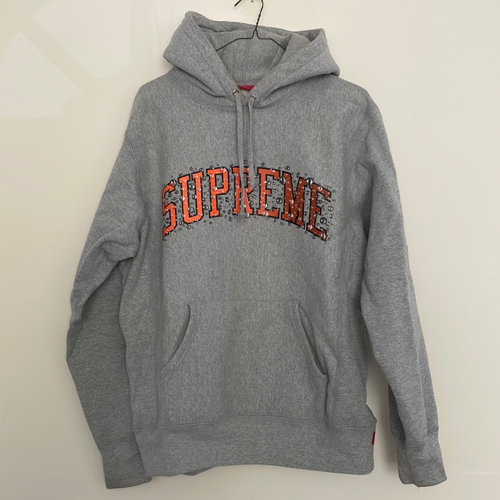 Supreme Hoodie - Never worn